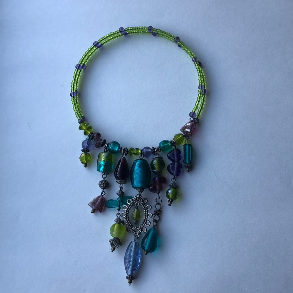 Choker beaded necklace